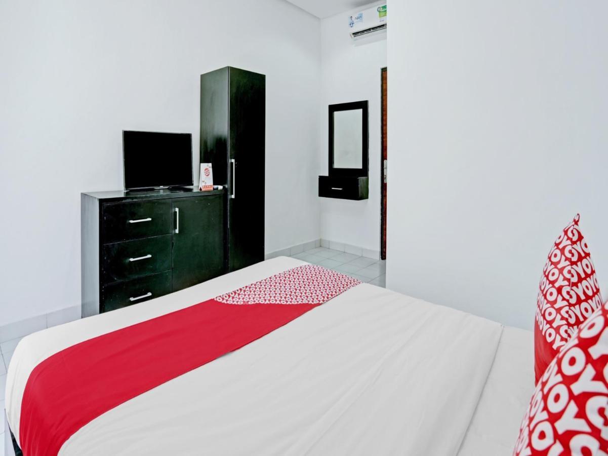 Oyo 90456 Moh Yamin Residence Balian Экстерьер фото